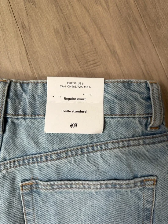 H&M Light Blue Distressed Denim Cutoff Shorts - Picture 3 of 6